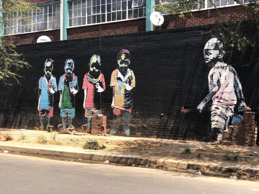 Johannesburg: Maboneng Street Art and Street Food Tour - Itinerary