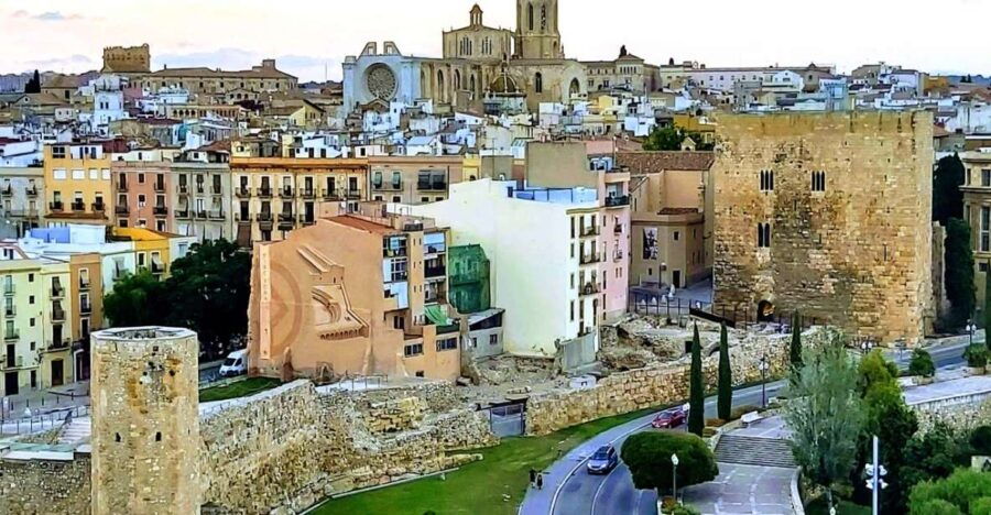Journey to the Past: the Roman Tarraco and Old Town