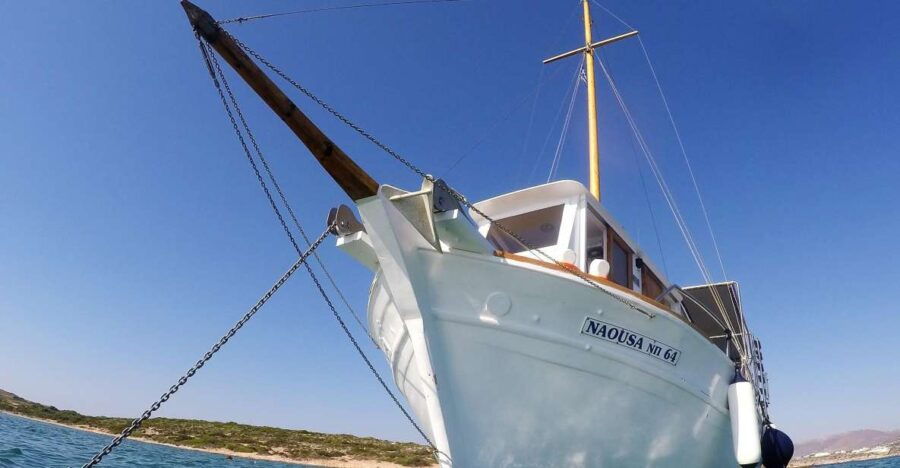 Kaiki Cruise to Antiparos & Despotiko Including BBQ Lunch