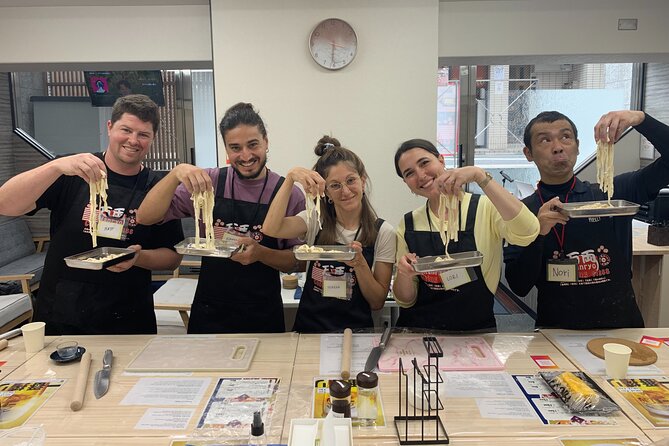 Kyoto: Japanese Udon and Sushi Cooking Class With Tastings - Good To Know