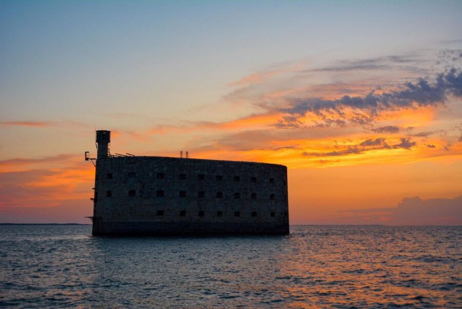 La Rochelle: Fort Boyard at Sunset (2:00)