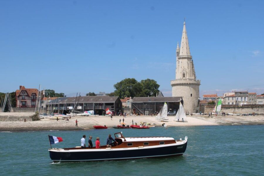La Rochelle: Les Minimes and Bay Boat Tour - Good To Know