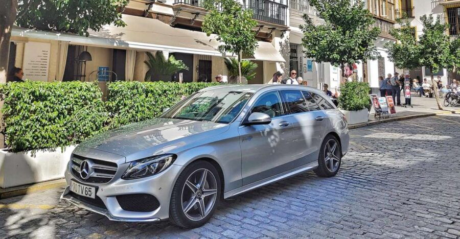 Lagos: Private Transfer From Faro Airport up to 8 Passengers