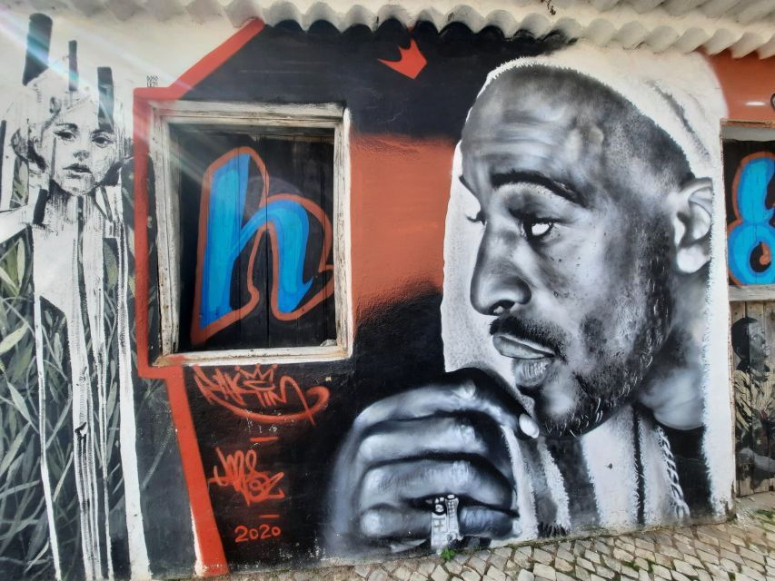 Lagos Street Art: In-App Adventure Hunt