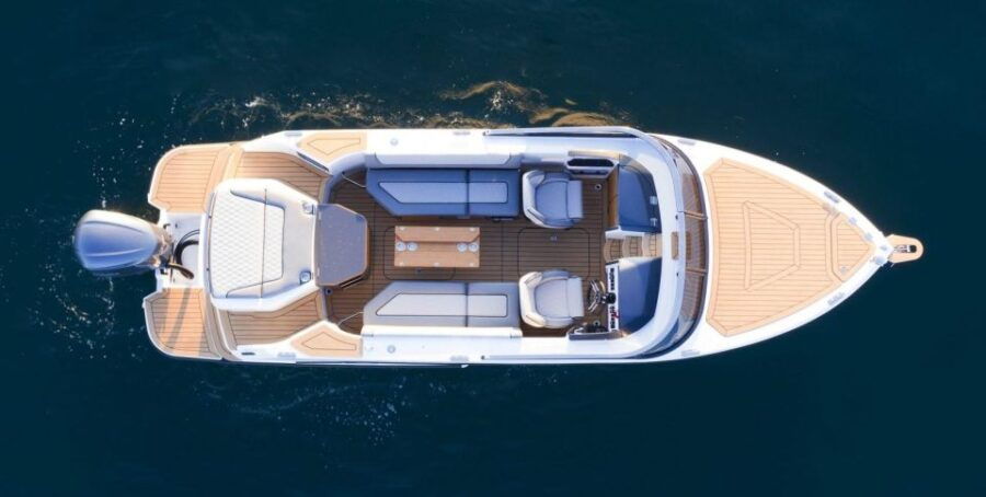 Lake Como: Shared Group or Private Boat Tour