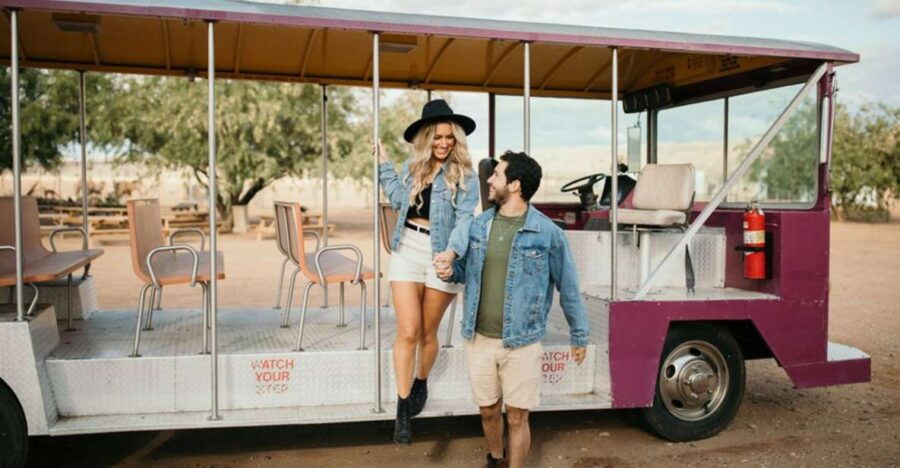 Las Vegas: Camel Safari Zoo Safari Tram Tour - Location and Activity Details