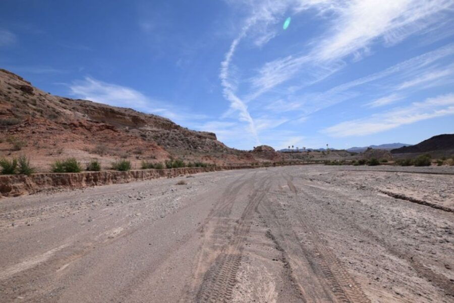 Las Vegas Guided Off-Road Adventure to Echo Bay Wash