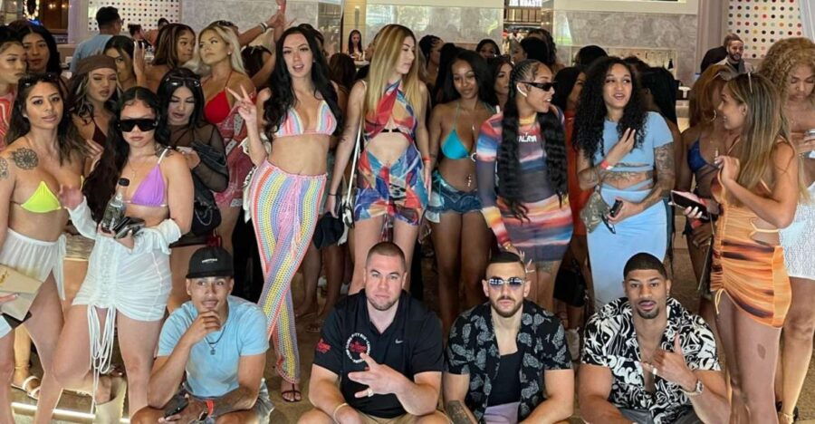Las Vegas: Hip Hop Pool Crawl With Party Bus Experience