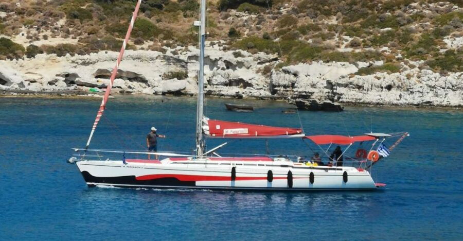 Lindos: Private Sunset Cruise With Snacks and Prosecco