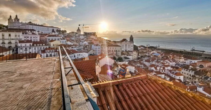 Lisbon: 4Hour Tuk Tuk Tour // See Everything! - Good To Know