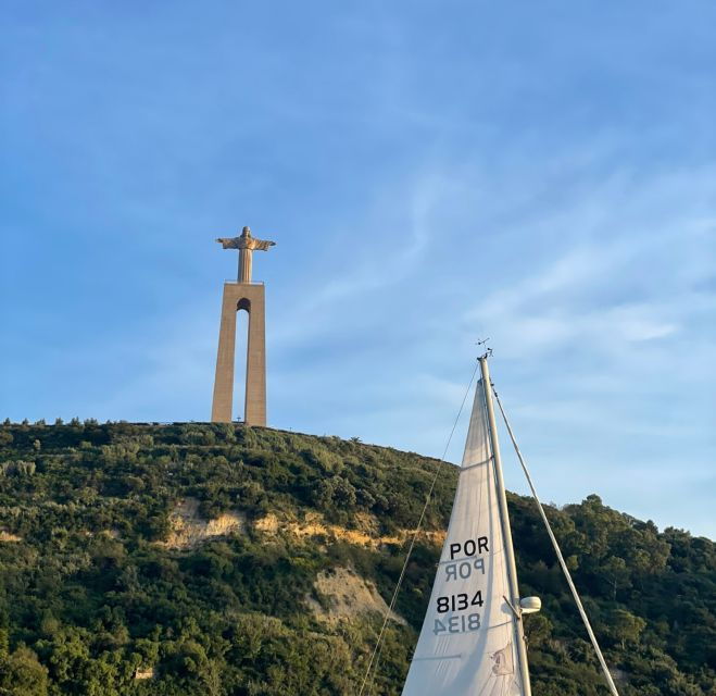 Lisbon: Morning/Daytime/Sunset Sailboat Cruise With Drinks - Good To Know