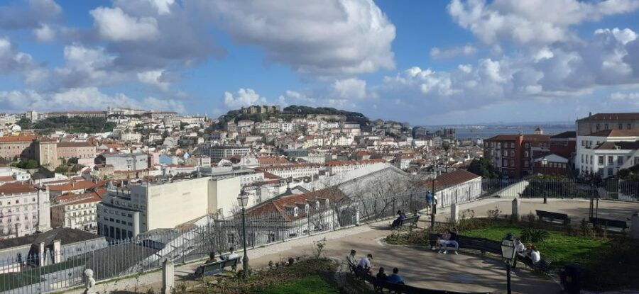 Lisbon: Private Walking Tour of the Citys Highlights - Good To Know