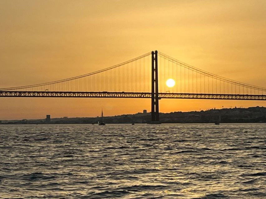 Lisbon Sunset Sensations 2h Cruise - Good To Know