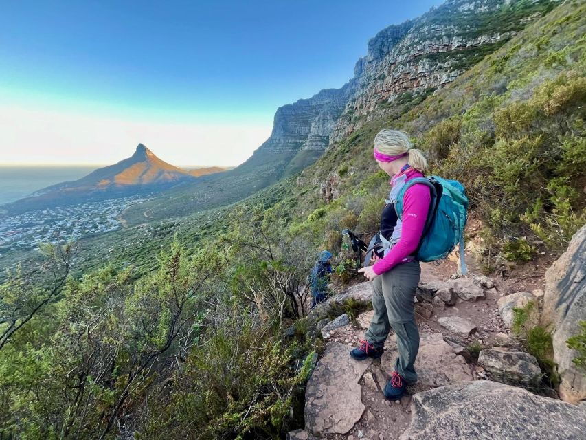 Lose the Crowds: Kasteelspoort & the Diving Board - Guided Hiking at Kasteelspoort