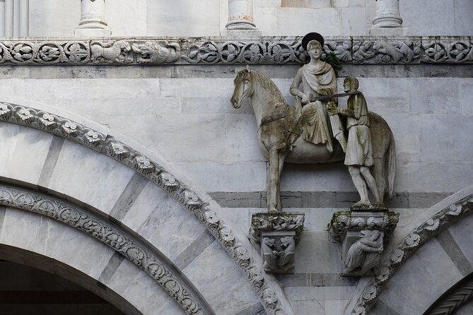 Lucca Private Walking Tour of the Historic Center and San Martino - Tour Itinerary