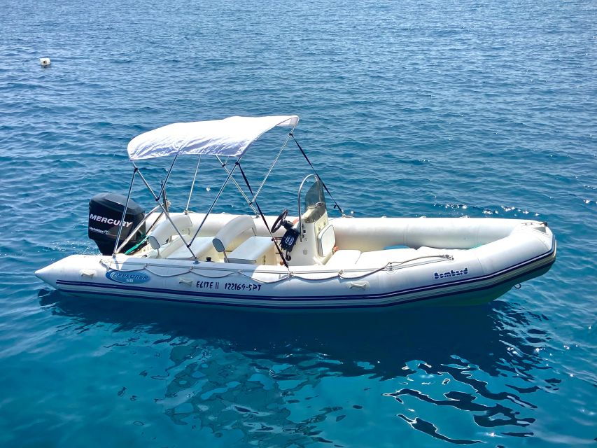 Madeira :Private Boat Trip Along the Coast W/ Water Activity