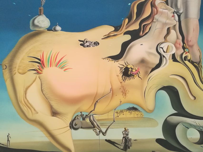 Madrid: Guided Tour of Reina Sofía Museum With Entry Ticket - Good To Know