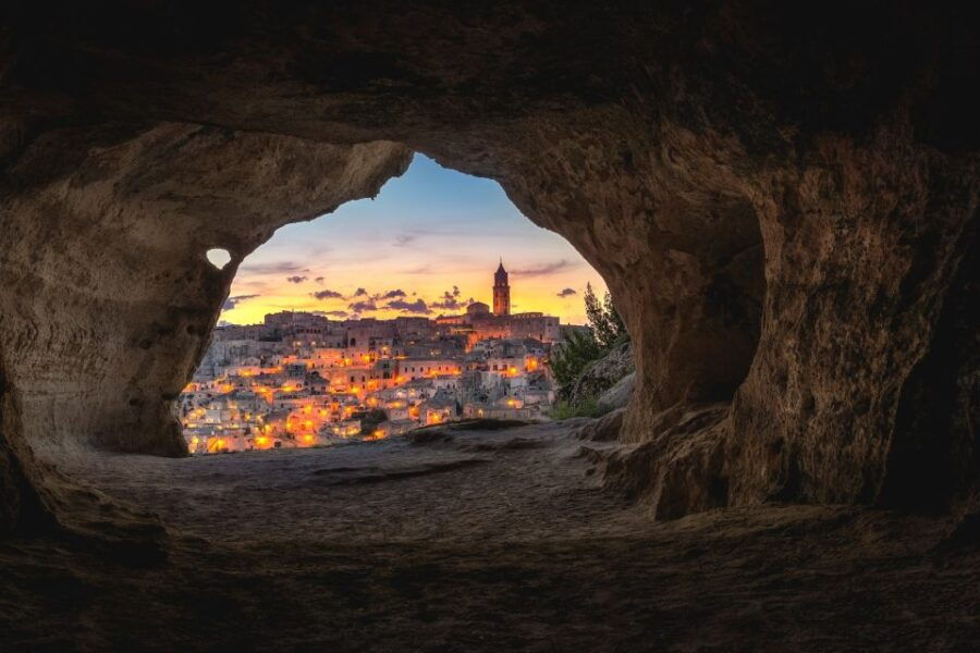 Matera: Walking Tour With Rock Church and Hypogeum Entry