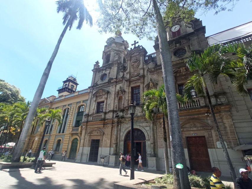 Medellín: Botero Square, Historic Center With a Street Snack