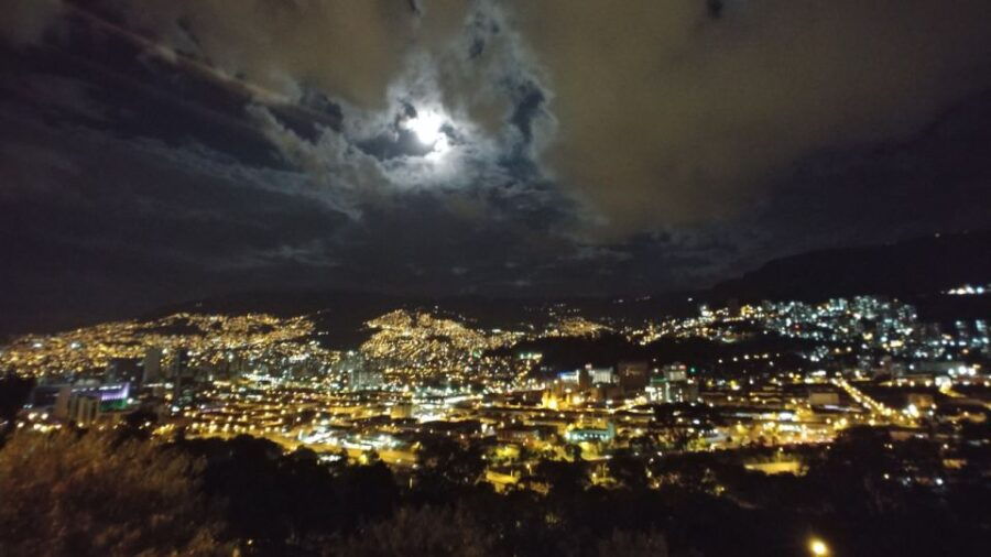 Medellin: Private 8-day Immersive Cultural Tour & Day Trips - Good To Know