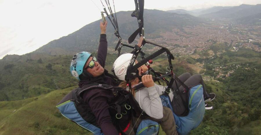 Medellín: Valley Paragliding Trip With Certified Pilots - Good To Know