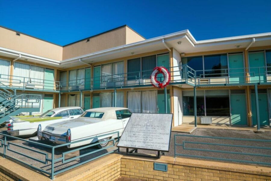 Memphis: Guided Tour With Riverboat Cruise & Hotel Transfers