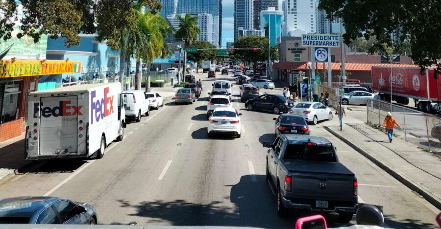 Miami Beach: Combined Sightseeing Bus and Boat Tour