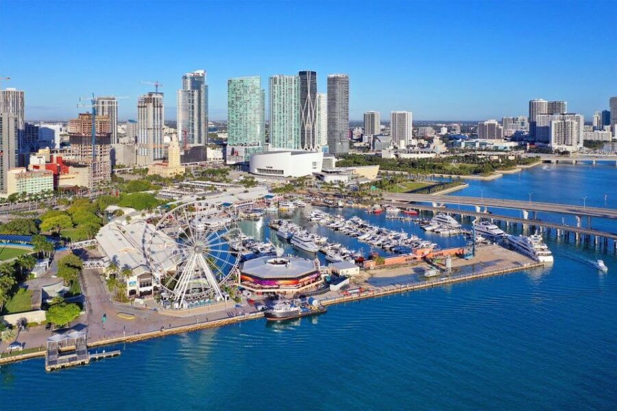 Miami: Biscayne Bay Boat Cruise With Transportation Included