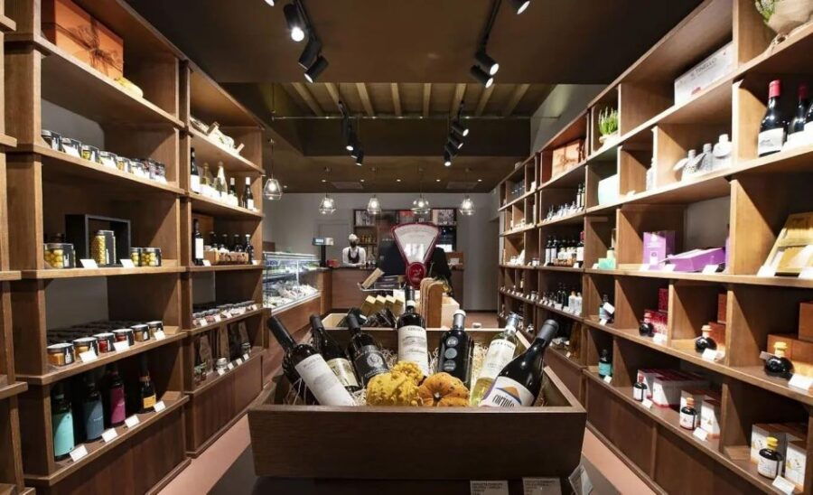 Milan: Aperitivo & Santa Maria Delle Grazie Audio Guide - Pricing and Cancellation Policy