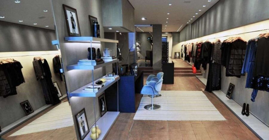 Milan: Fashion Experience and Outlet Shopping Tour - Inclusions