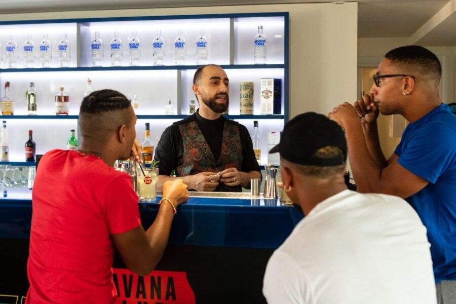 Milan: Italian Cocktail Class - Experience Description