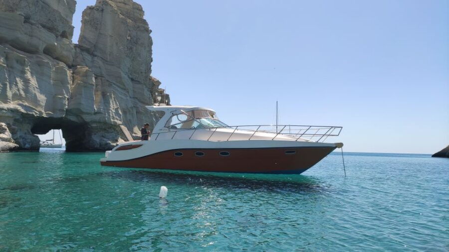 Milos: Half-Day Cruise to Kleftiko