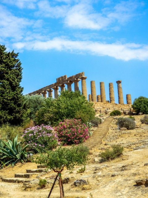 Minivan Tour From Siracusa to Agrigento and Scala Dei Turchi