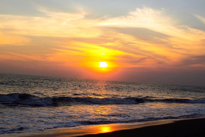 Monterrico Beach – Pacific and Black Sand –