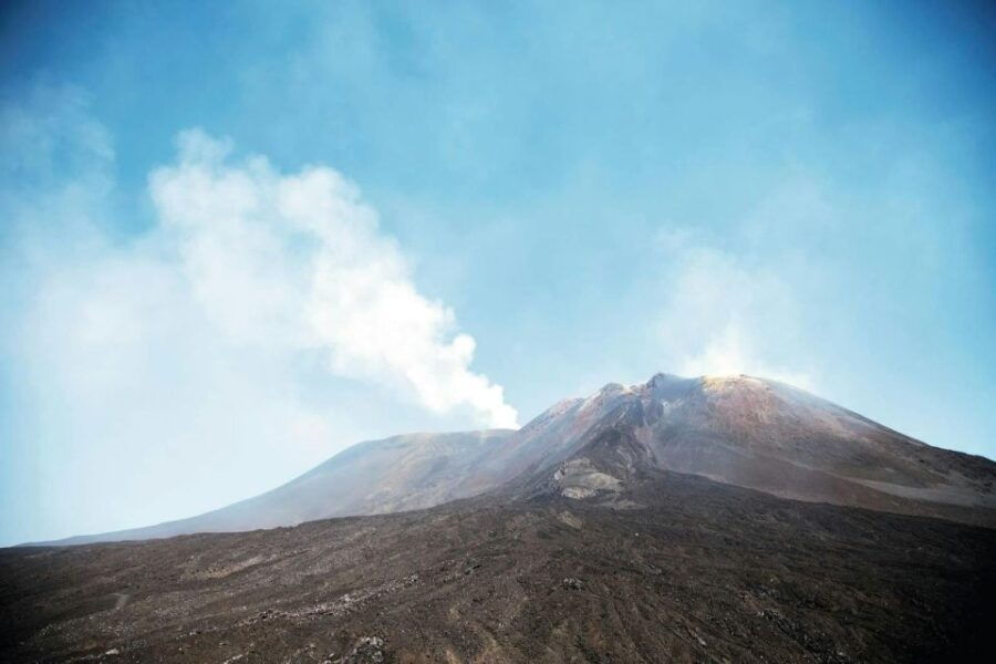 Mount Etna Tour to 1900m From Taormina