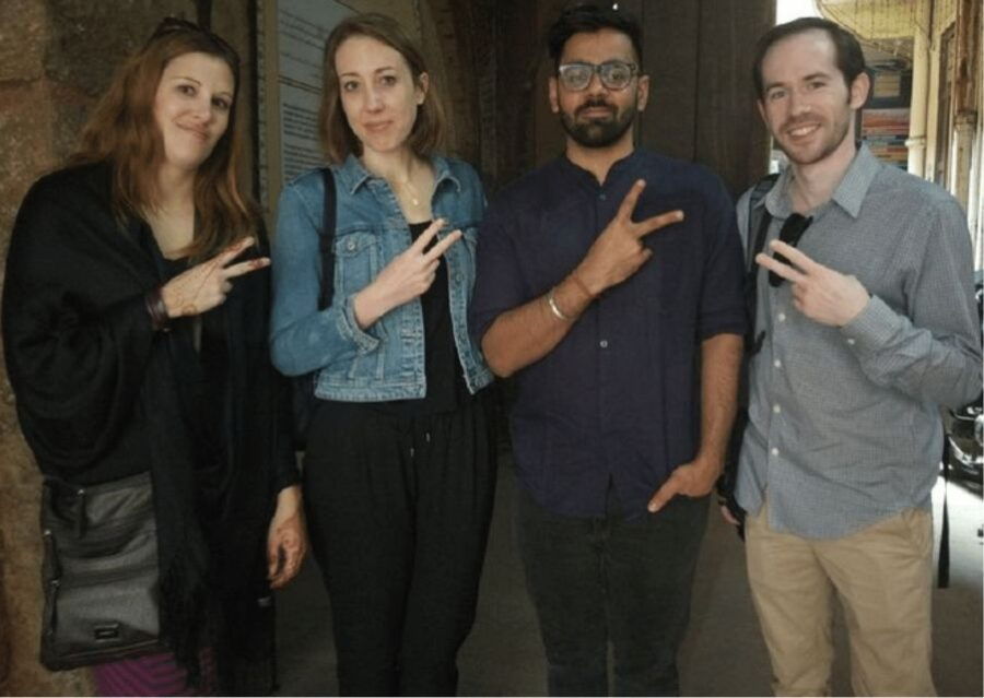 Mumbai Night Walk (2 Hours Guided Walking Tour)