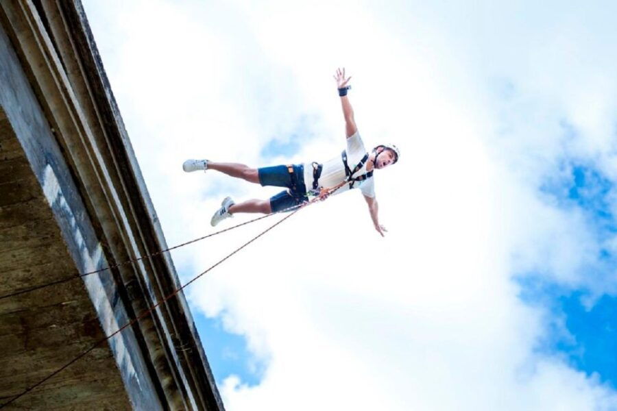 Murillo De Gállego Huesca: Bungee Jumping Over the River - Activity Duration and Languages