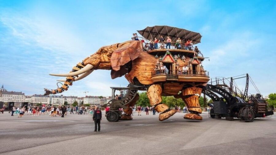 Nantes : Must-see Attractions Walking Tour