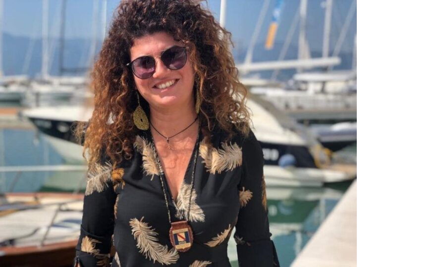 Naples: Private Walking Tour With Local Art Historian Guide - Experience