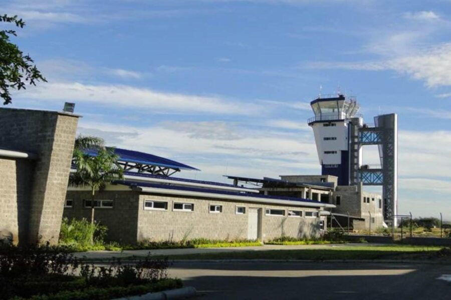 Neiva: Benito Salas Airport One Way Transfer