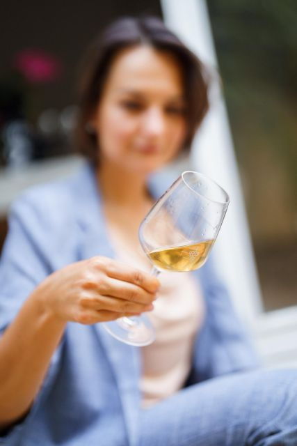 Nice: Wine Tasting Class in City Center - Experience Highlights