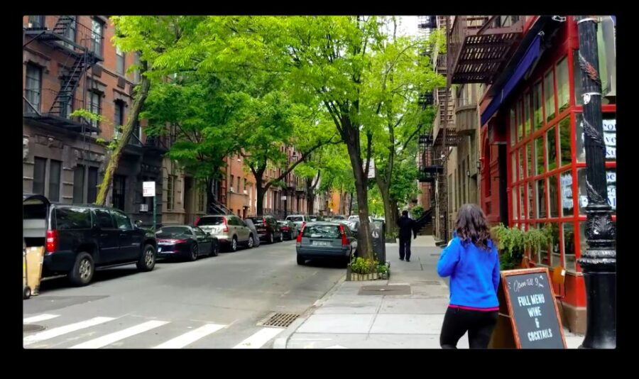 NYC: Virtual Friends Tour (On Location Tours) - Good To Know