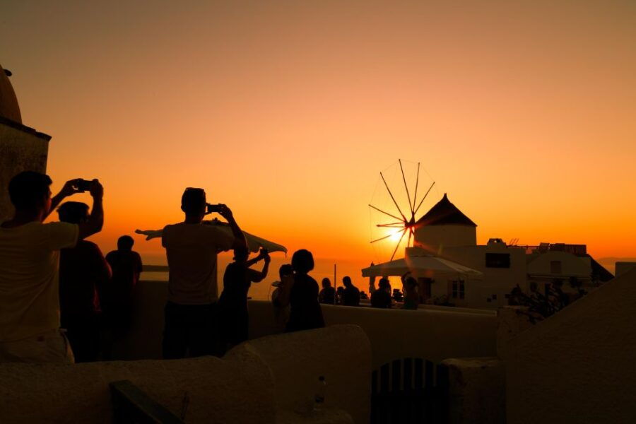 Oia Sunset Daily Tour