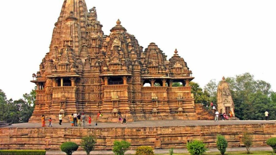 One Way Transfer From Khajuraho to Jhansi Railway Station