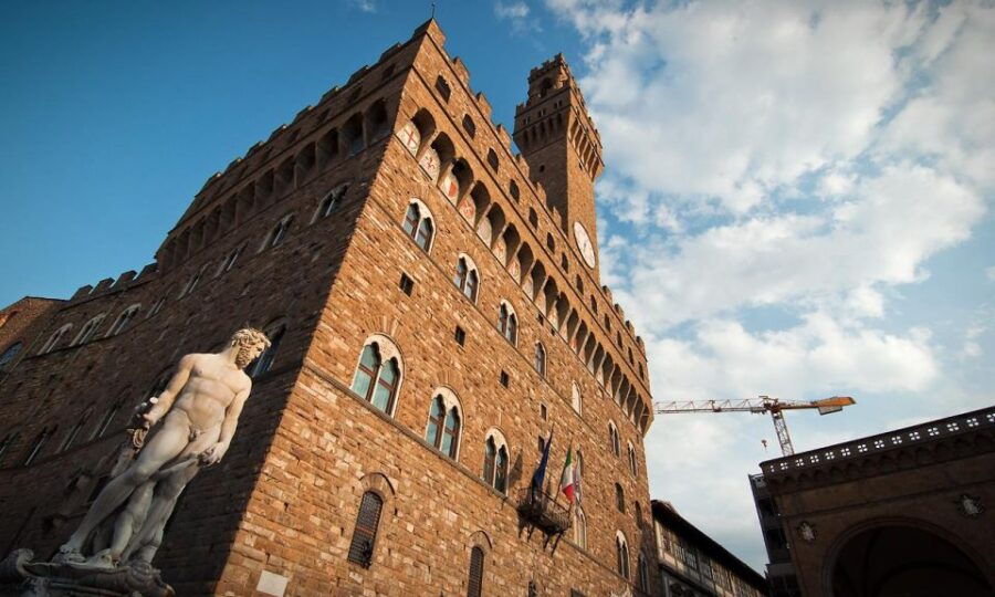 Palazzo Vecchio Skip the Line Private Guided Tour - Experience Highlights