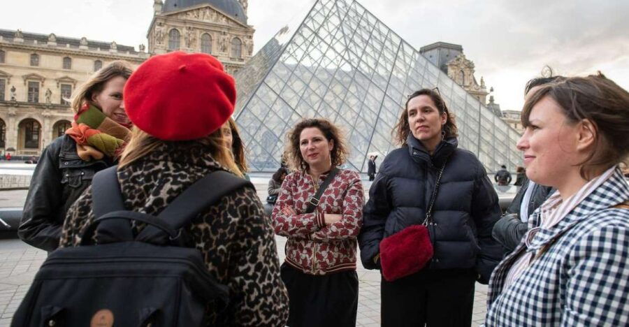 Paris : Late Night Louvre Tiny Group Tour - Good To Know