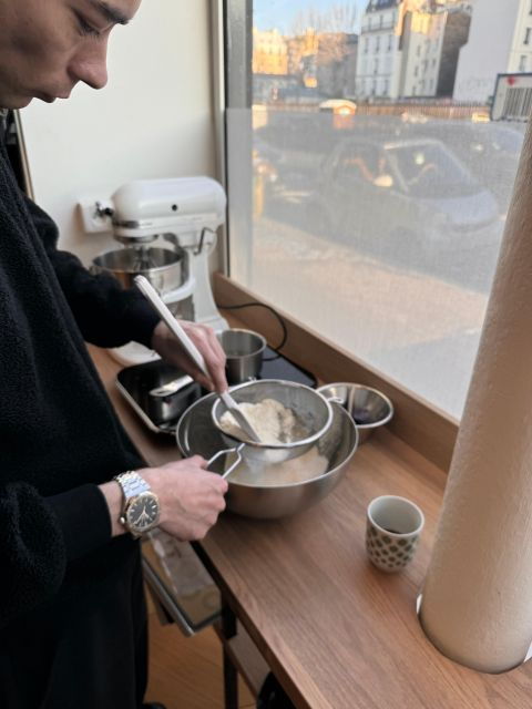 Paris: Macaron Baking Class in Central Paris