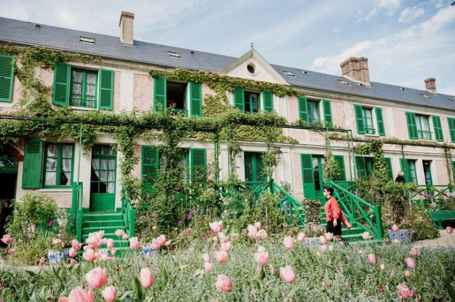 Paris: Musée Dorsay Tour & Giverny Day Trip From Paris - Good To Know