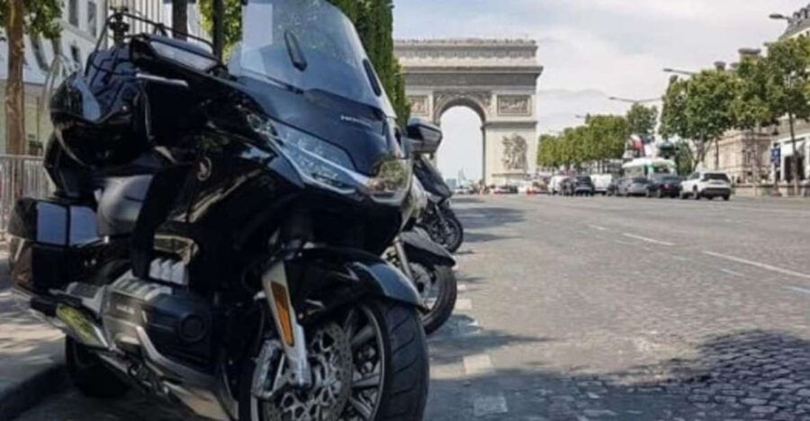 Paris: Private Motorcycle Taxi Orly - Paris - Pickup and Group Details