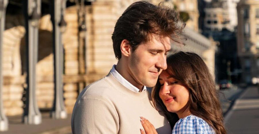 Paris: Private Photo Shoot With a Wedding Photographer - Good To Know